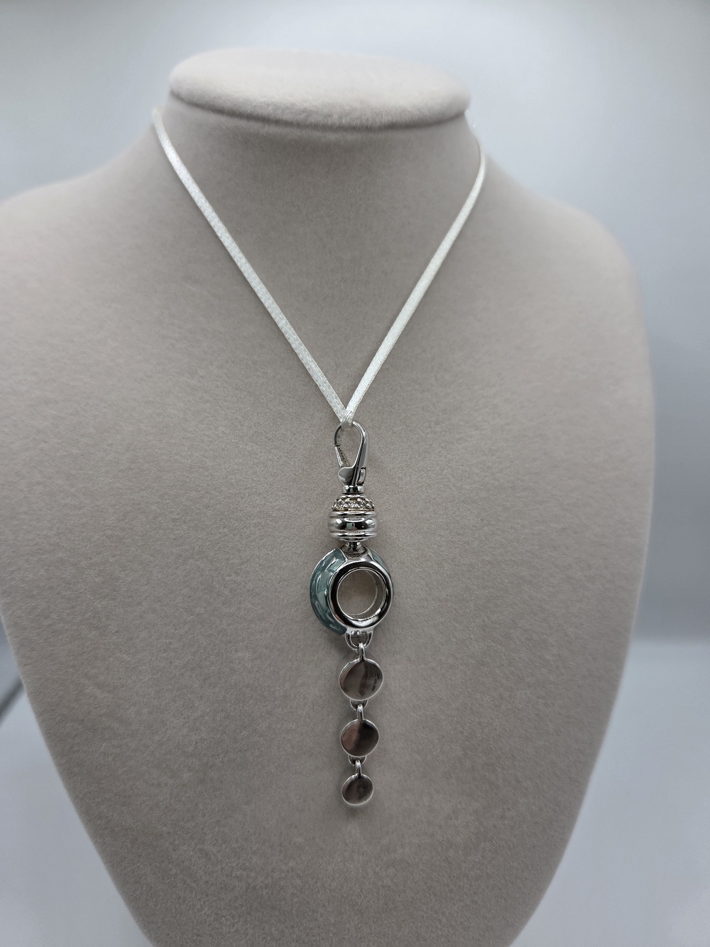 Kameleon Pendant with King Crab Meterranian Blue - Picture 3 of 4